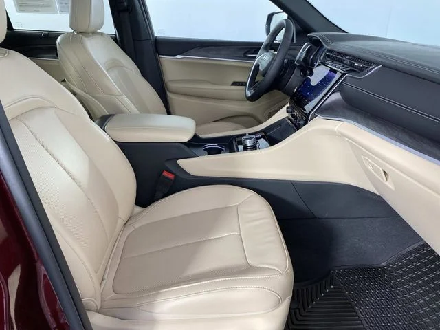 Used 2025 Red Jeep Limited image 12