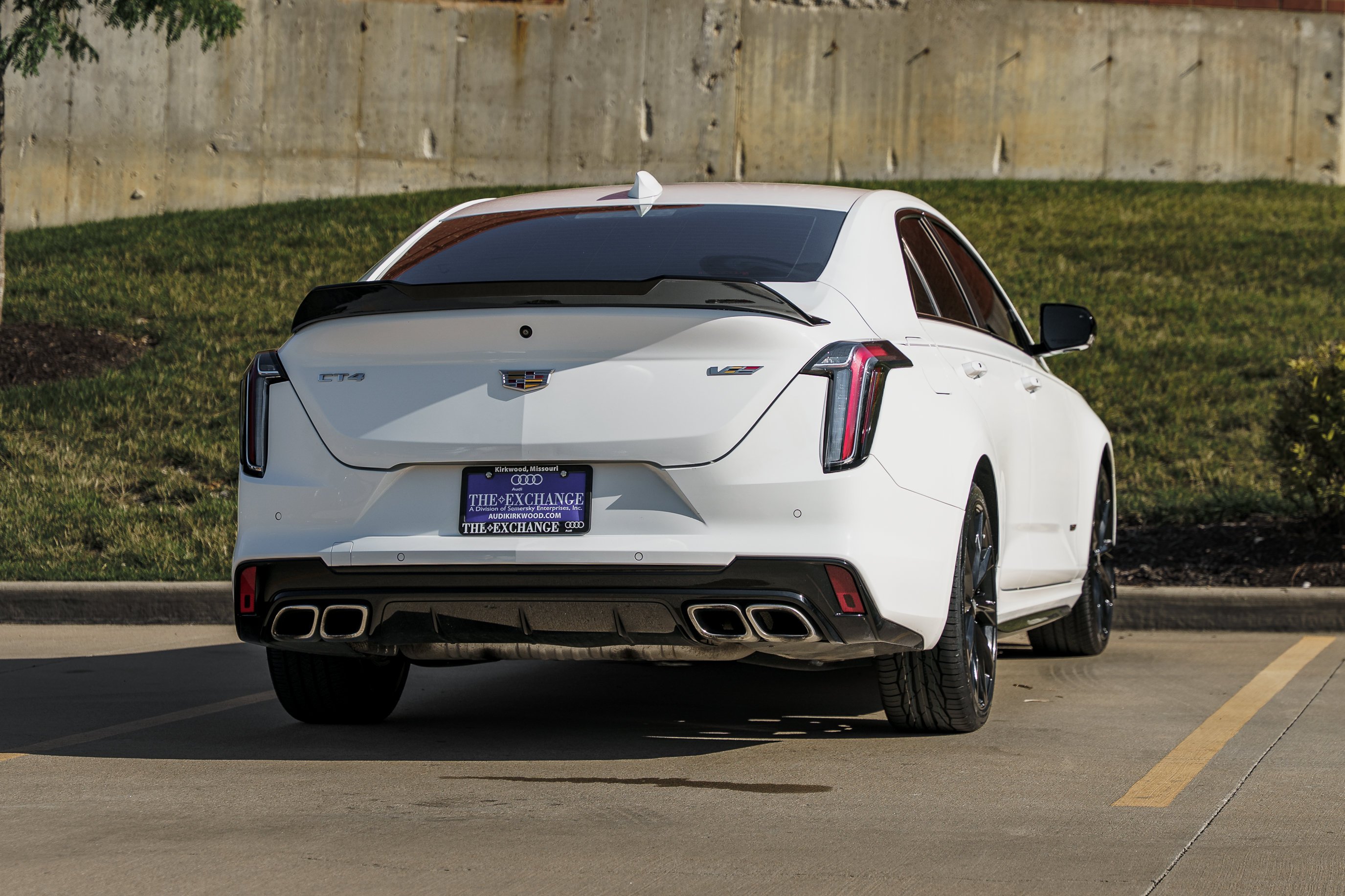 Used 2022 Summit White Cadillac VSERIES image 4