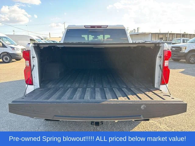 Used 2019 White Chevrolet LTZ image 16