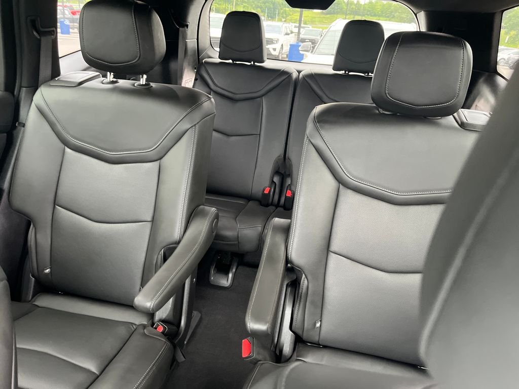Used 2023 White Cadillac Sport image 12