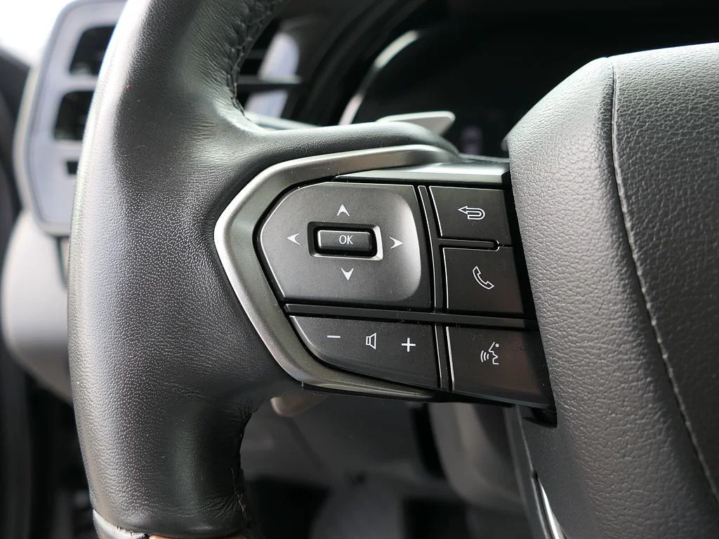 Used 2023 Nebula Gray Pearl Lexus Premium image 13