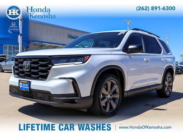 2025 Honda Pilot Sport AWD's photo