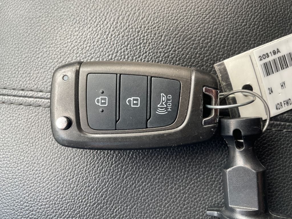 Used 2024 Red Hyundai SE image 29