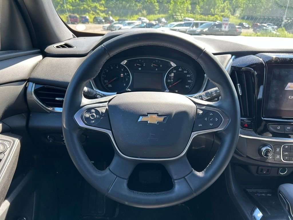 Used 2023 Sterling Gray Metallic Chevrolet LT Cloth image 22