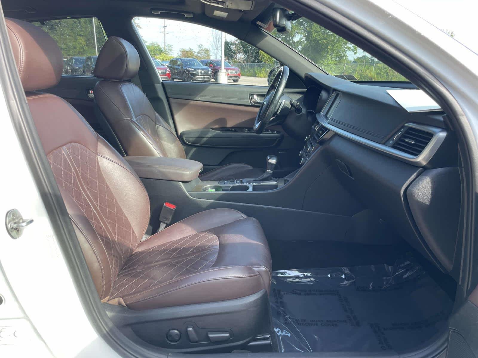 Used 2019 Snow White Pearl Kia SX image 27