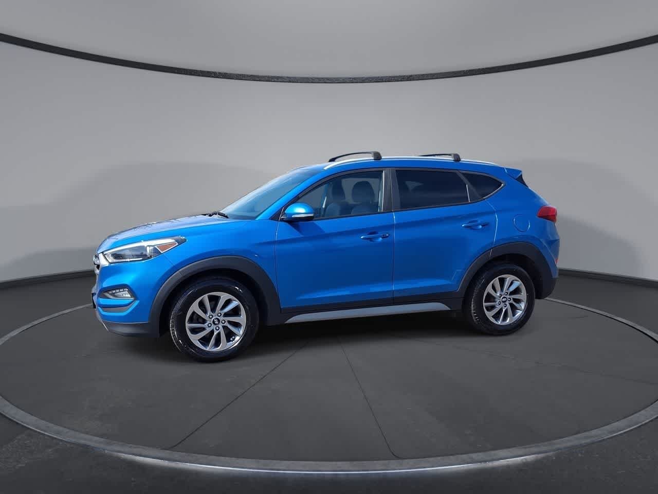 Used 2018 Caribbean Blue Hyundai SEL Plus image 4
