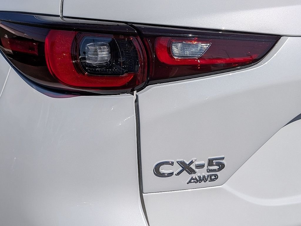 2025 Mazda CX-5 S Carbon Edition - Photo 12