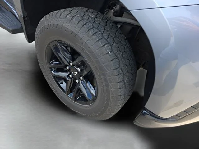 Used 2021 SATIN STEEL METALLIC Chevrolet LT Trail Boss image 11