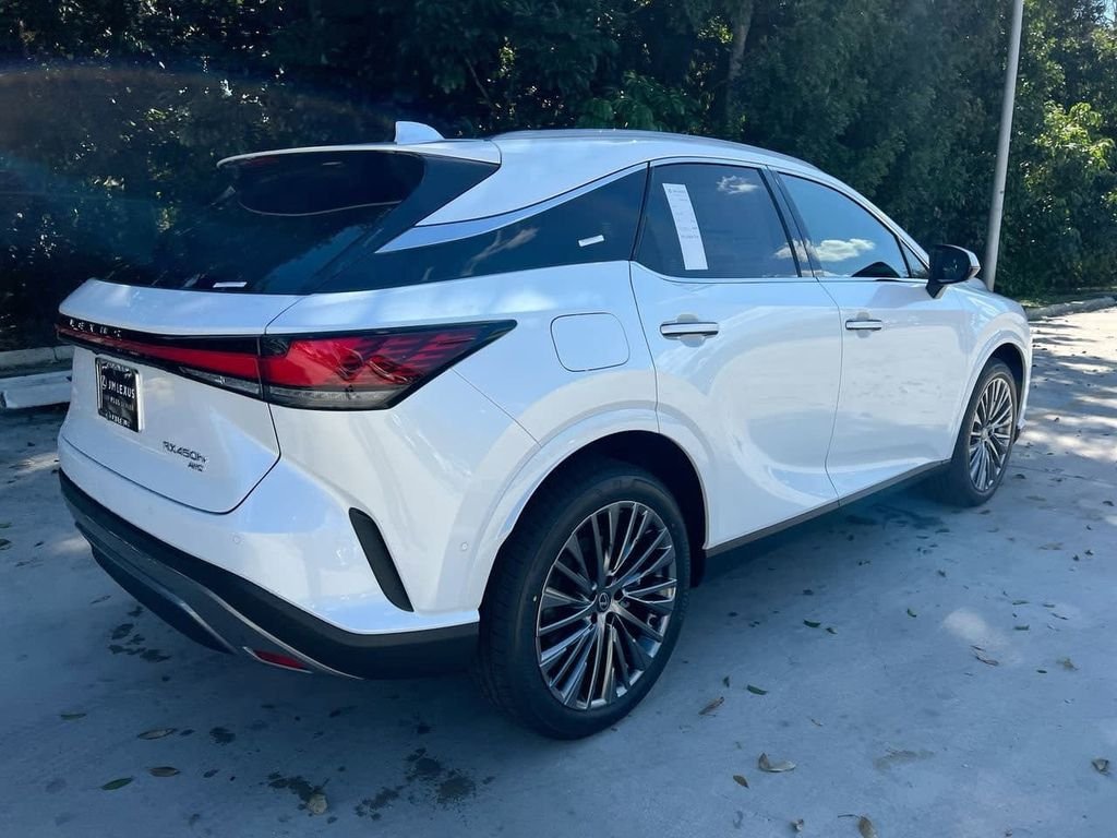 2026 Lexus RX 450h+ Luxury - Photo 7