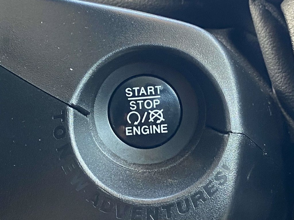 Used 2018 Gray Jeep Altitude image 26