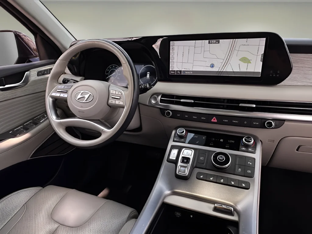 Used 2024 Red Hyundai Calligraphy image 7