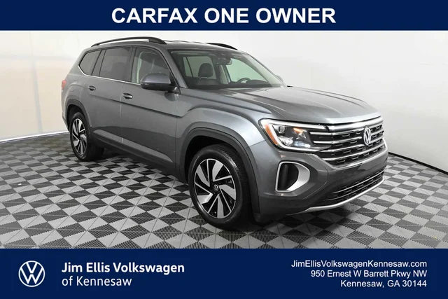 2024 Volkswagen Atlas 2.0T SE w/Technology