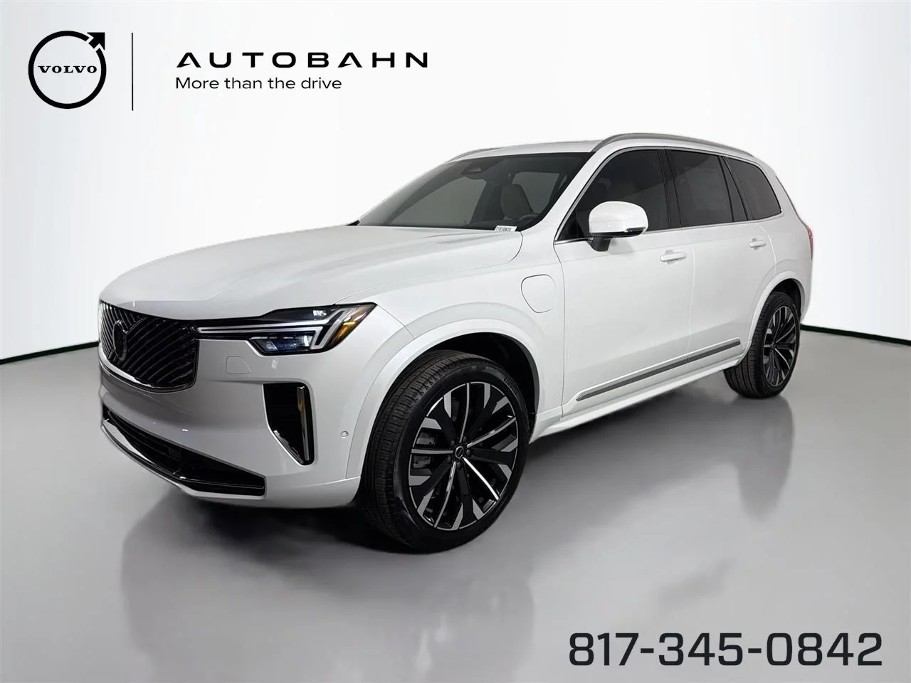 2026 Volvo XC90 T8 Recharge Plus Bright 7-Seat 4WD's photo