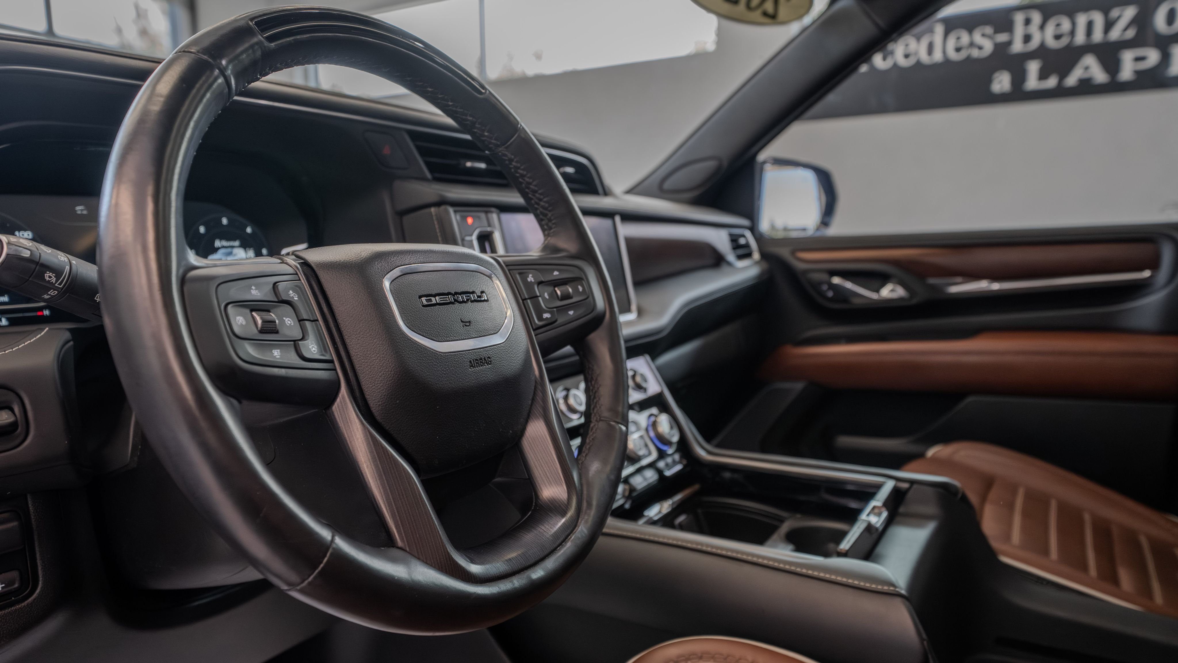 Used 2024 Onyx Black GMC Denali Ultimate image 7