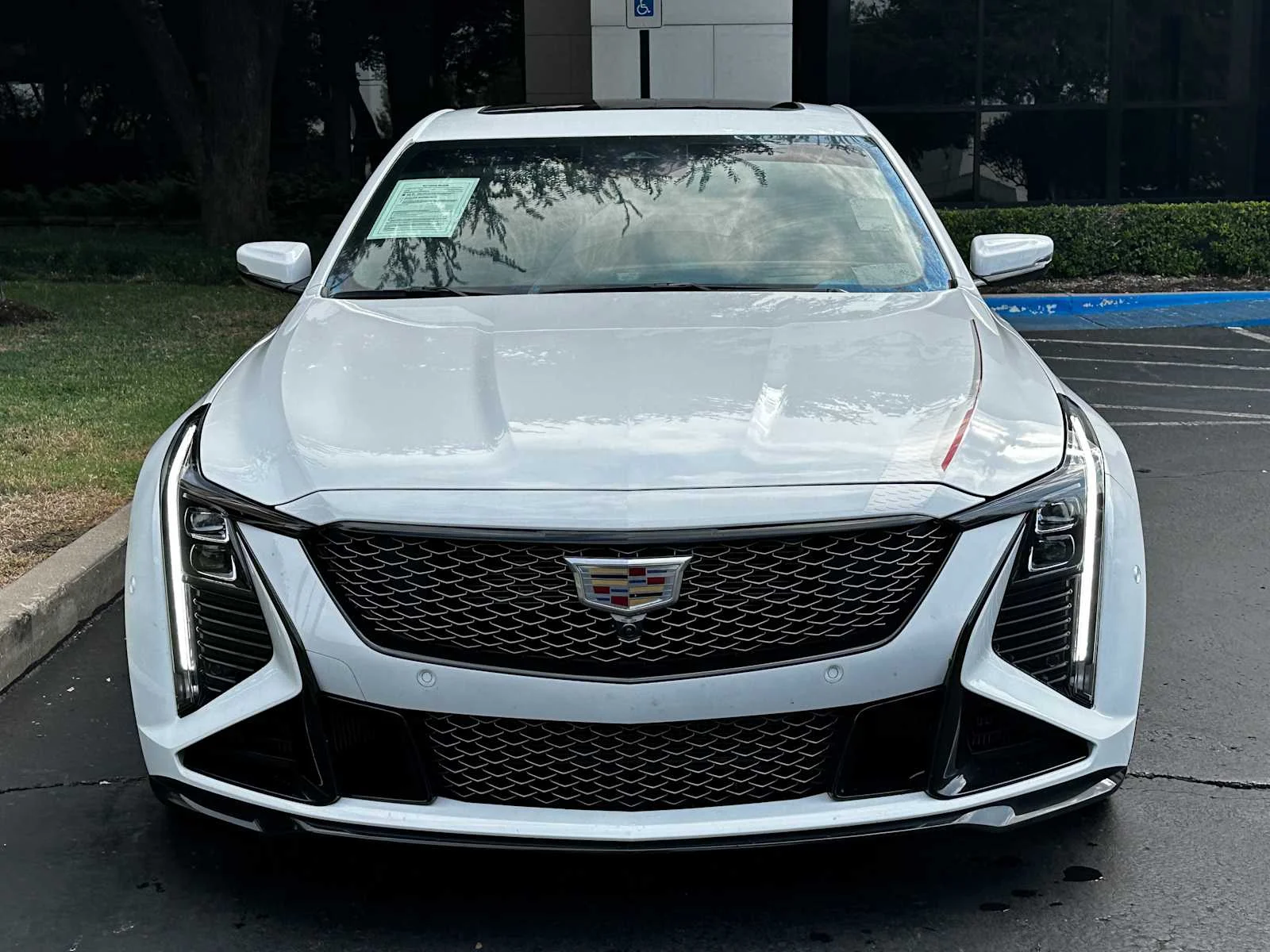 Certified Used 2025 Summit White Cadillac V-Series Blackwing image 2