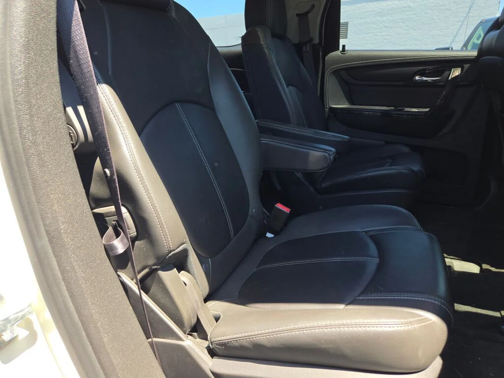 Used 2015 White GMC SLT-1 image 9