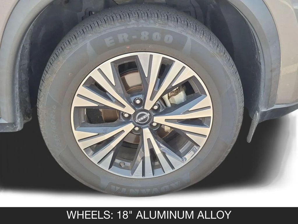 Used 2023 Gray Nissan SV image 14