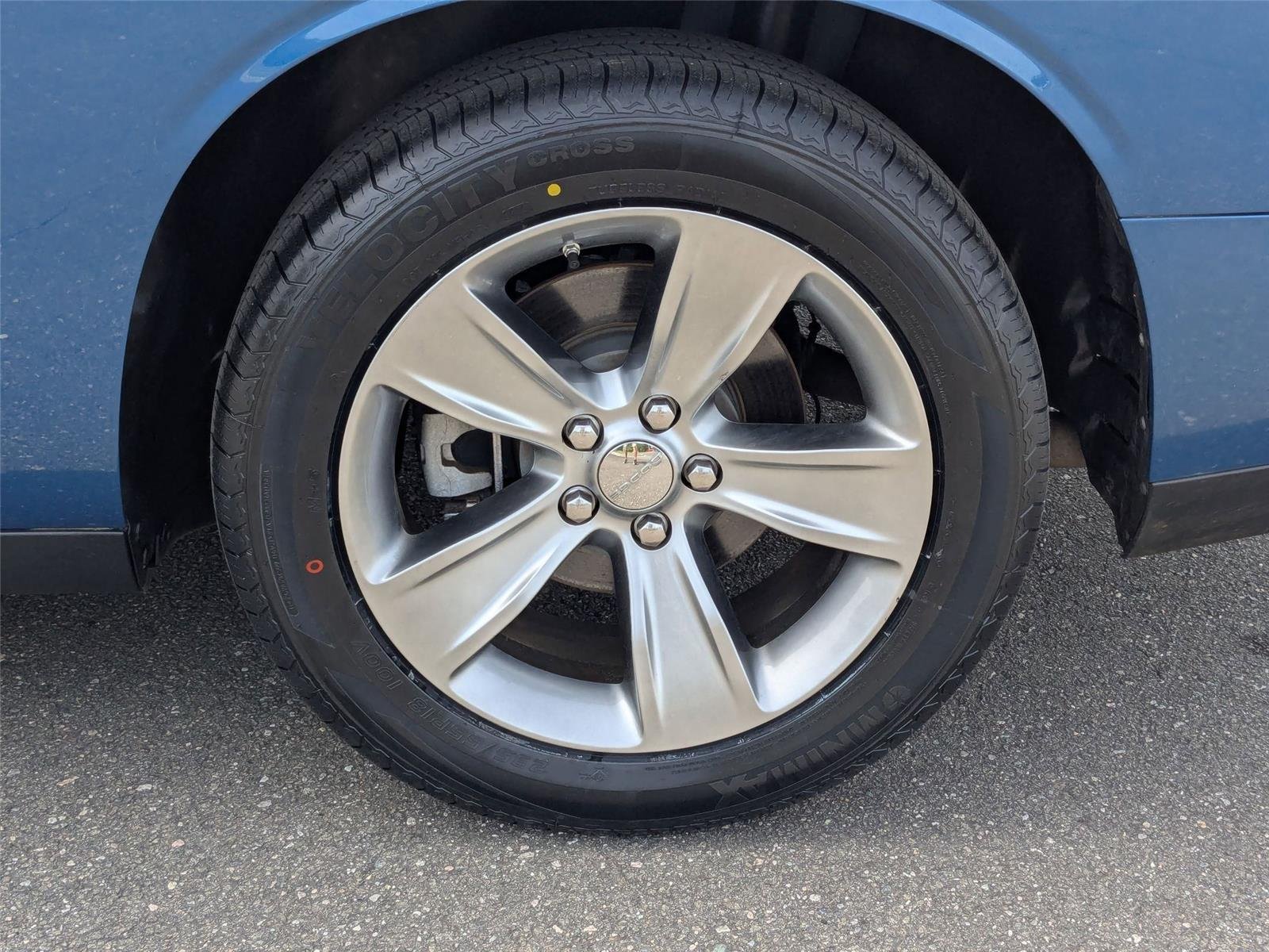 Used 2022 Frostbite Dodge SXT image 10
