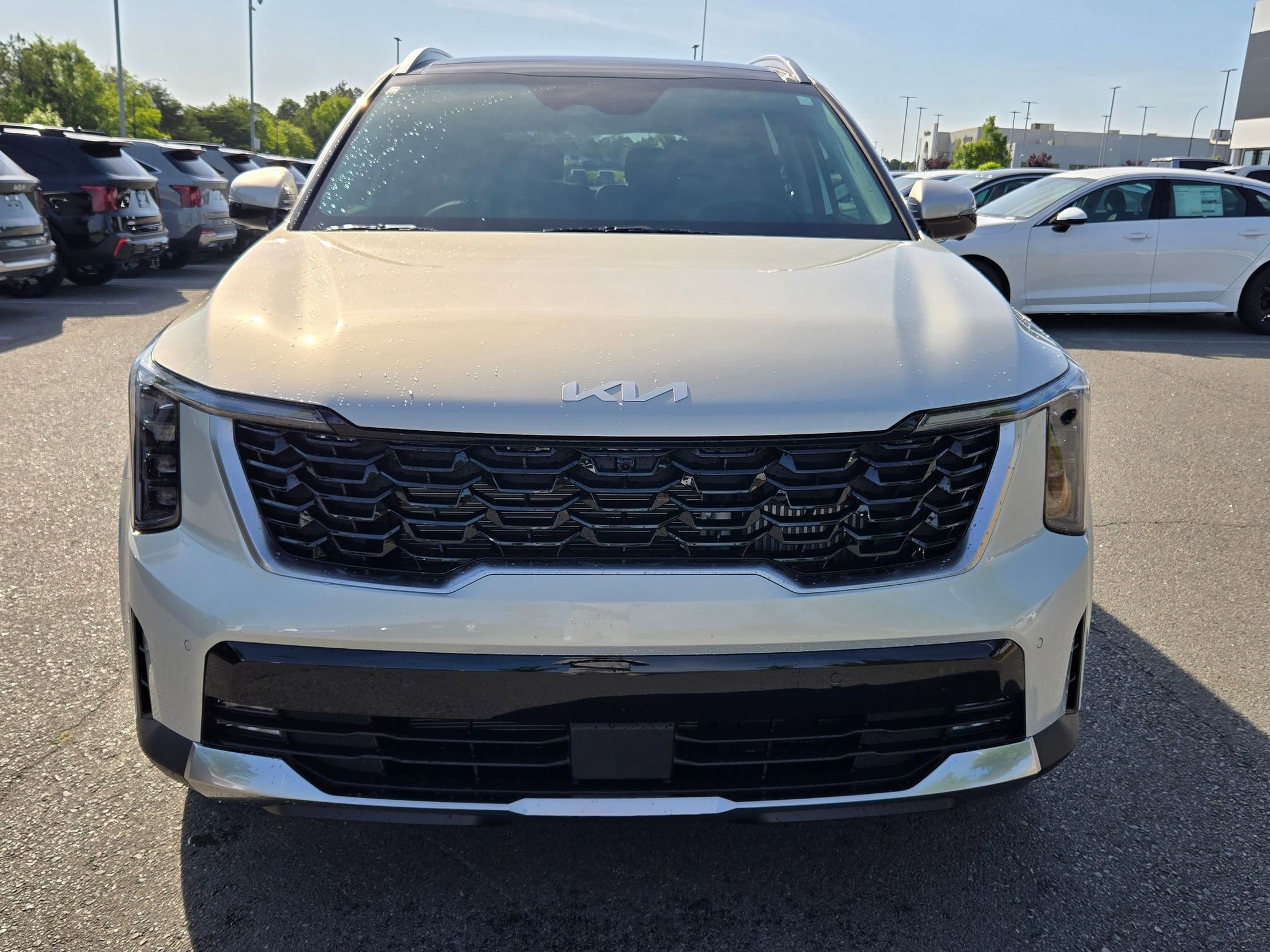 New 2026 Ivory Silver Kia SX image 2