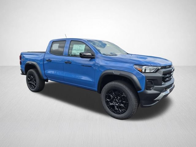 New 2026 Reef Blue Metallic Chevrolet Trail Boss image 4