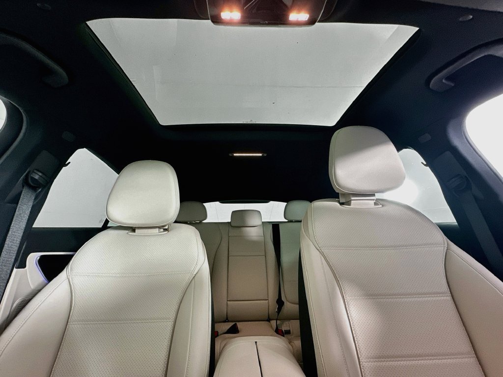 New 2027 Polar White Mercedes-Benz GLC 300 Coupe image 55