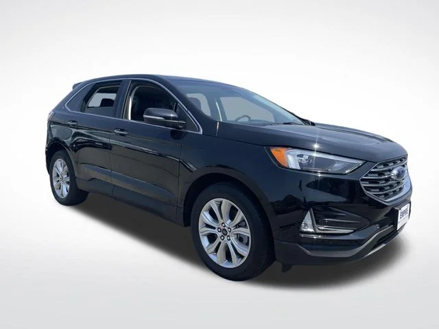 2024 Ford Edge Titanium - Photo 11