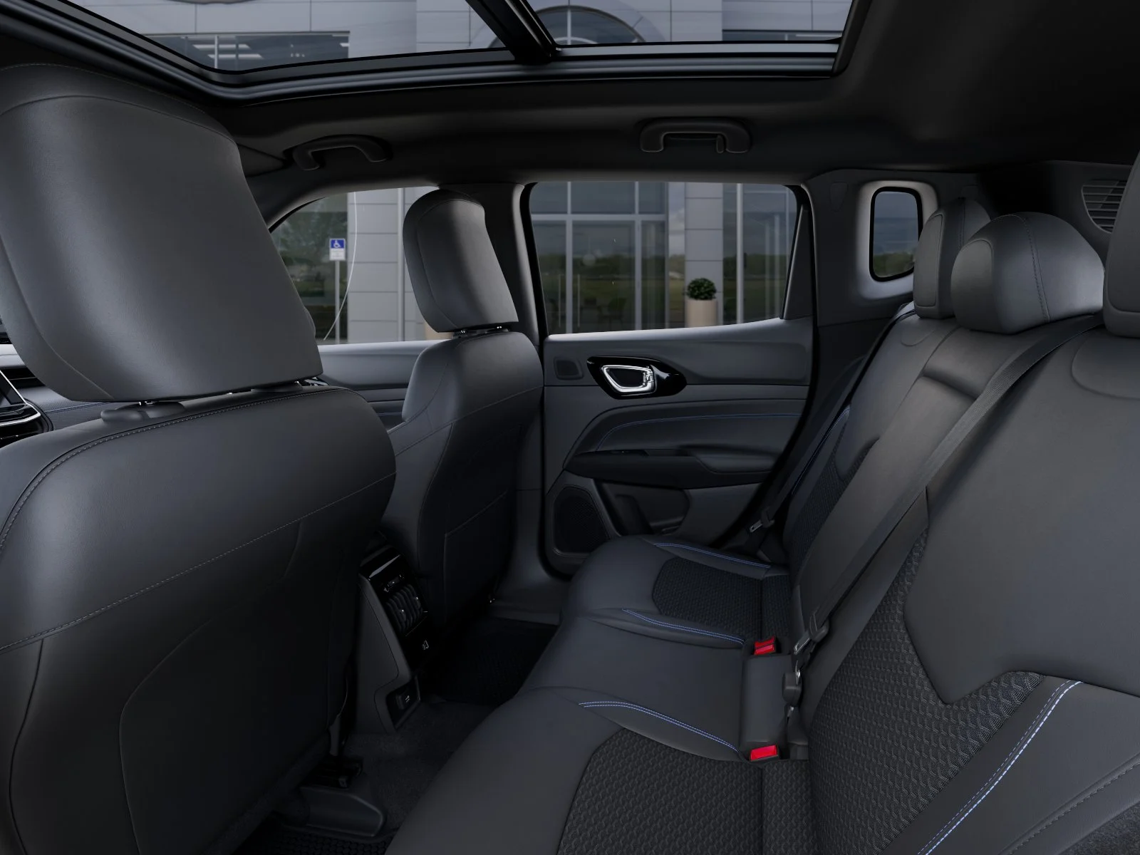 New 2026 Bright White Clear-Coat Exterior Paint Jeep Latitude image 49