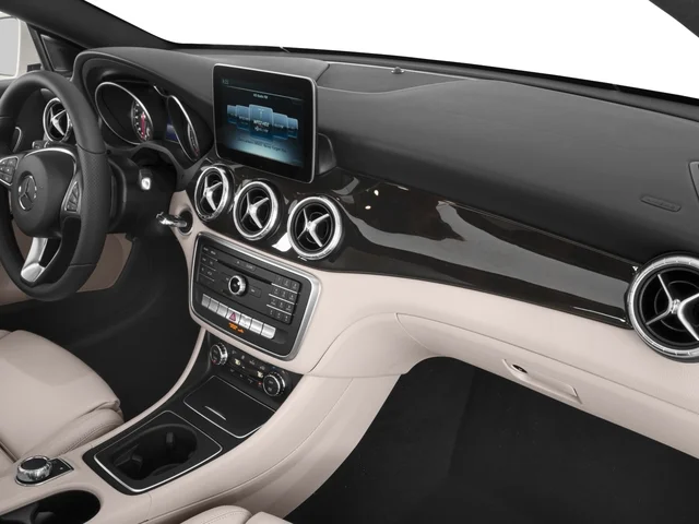 Used 2018 White Mercedes-Benz CLA 250 image 16