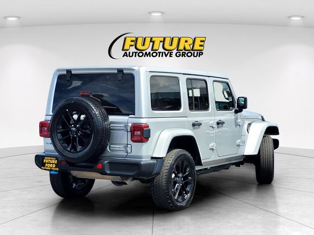 Used 2024 Silver Jeep Sahara 4xe image 4
