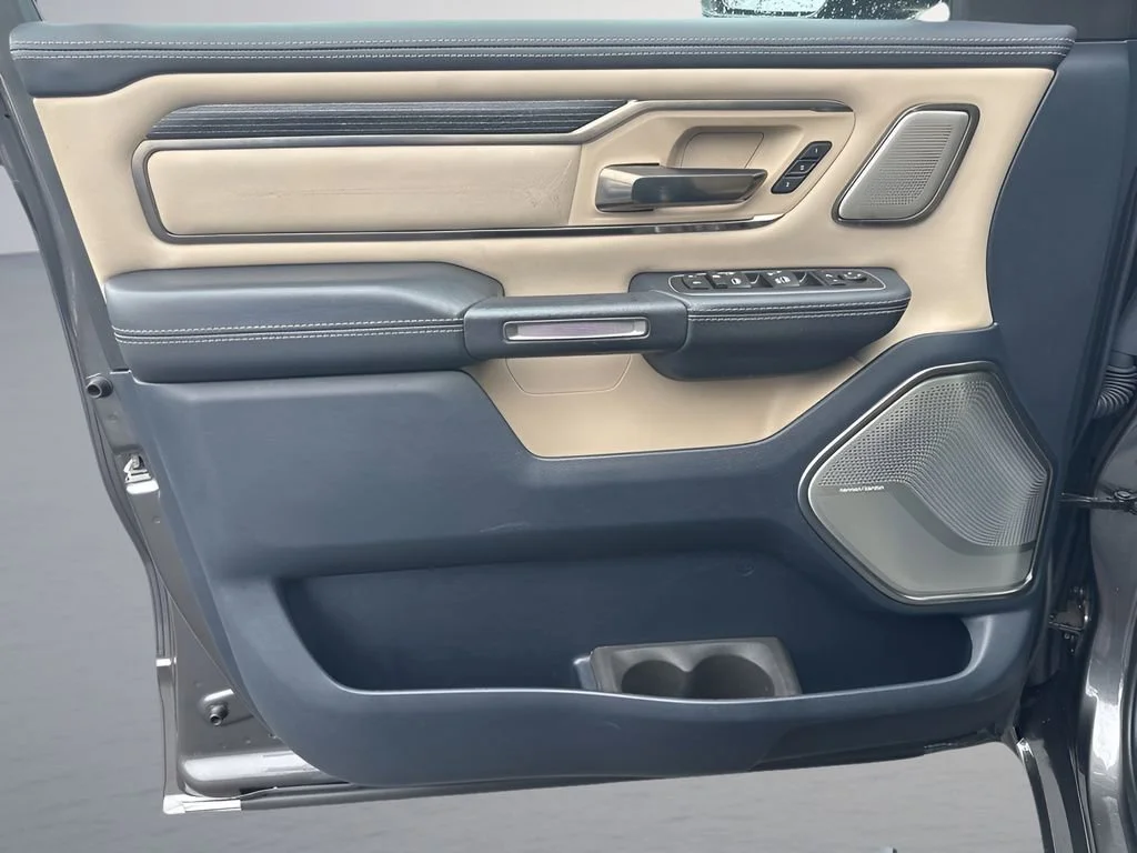 Used 2020  Ram Limited image 28