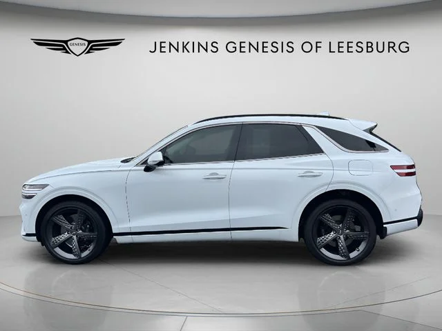 Used 2025 White Genesis 3.5T Sport image 9