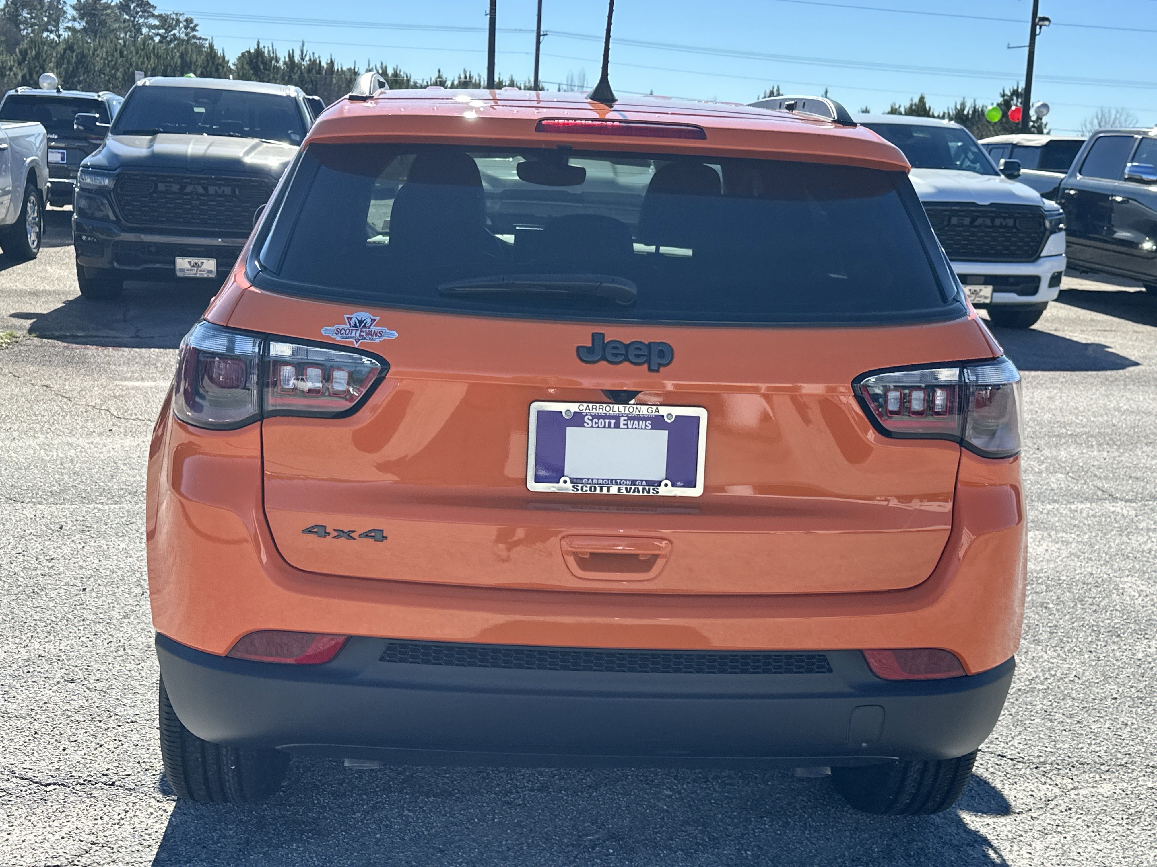 New 2026 Joose (DISC) Jeep Latitude Altitude image 7