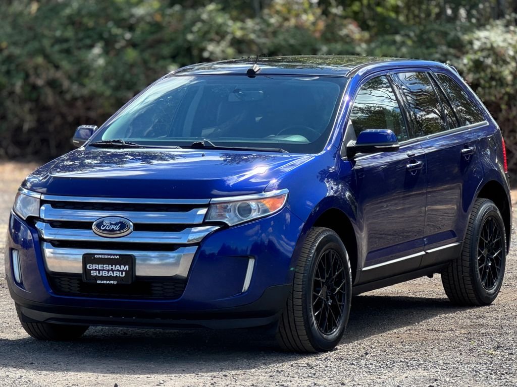 Used 2014 Blue Metallic Ford SEL image 3