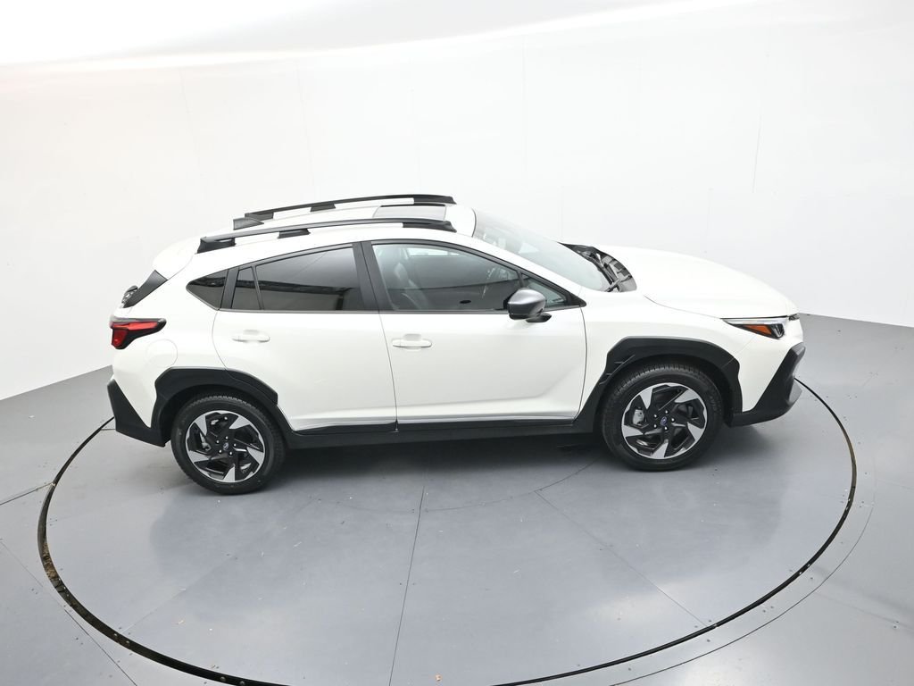 Used 2025 Crystal White Pearl Subaru Limited image 28