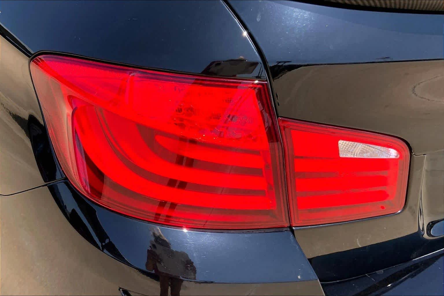Used 2013 Jet Black BMW 535i image 27