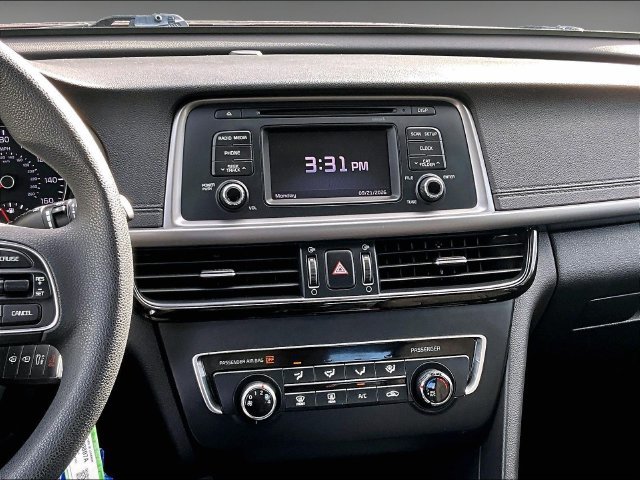 Used 2016 Purple Kia LX image 6