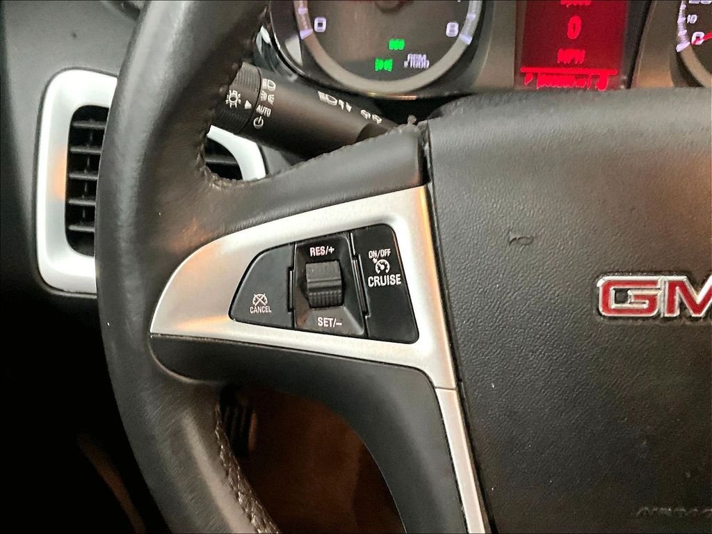 Used 2017 Summit White GMC SLT image 23