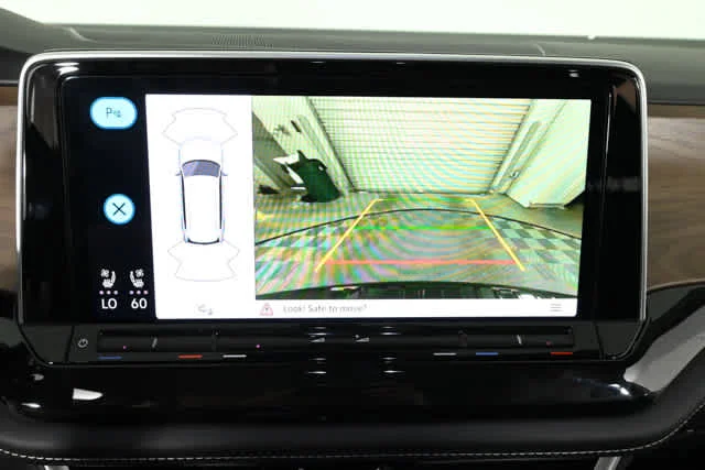 New 2026 Deep Black Pearl Volkswagen 2.0T SE w/Technology image 6