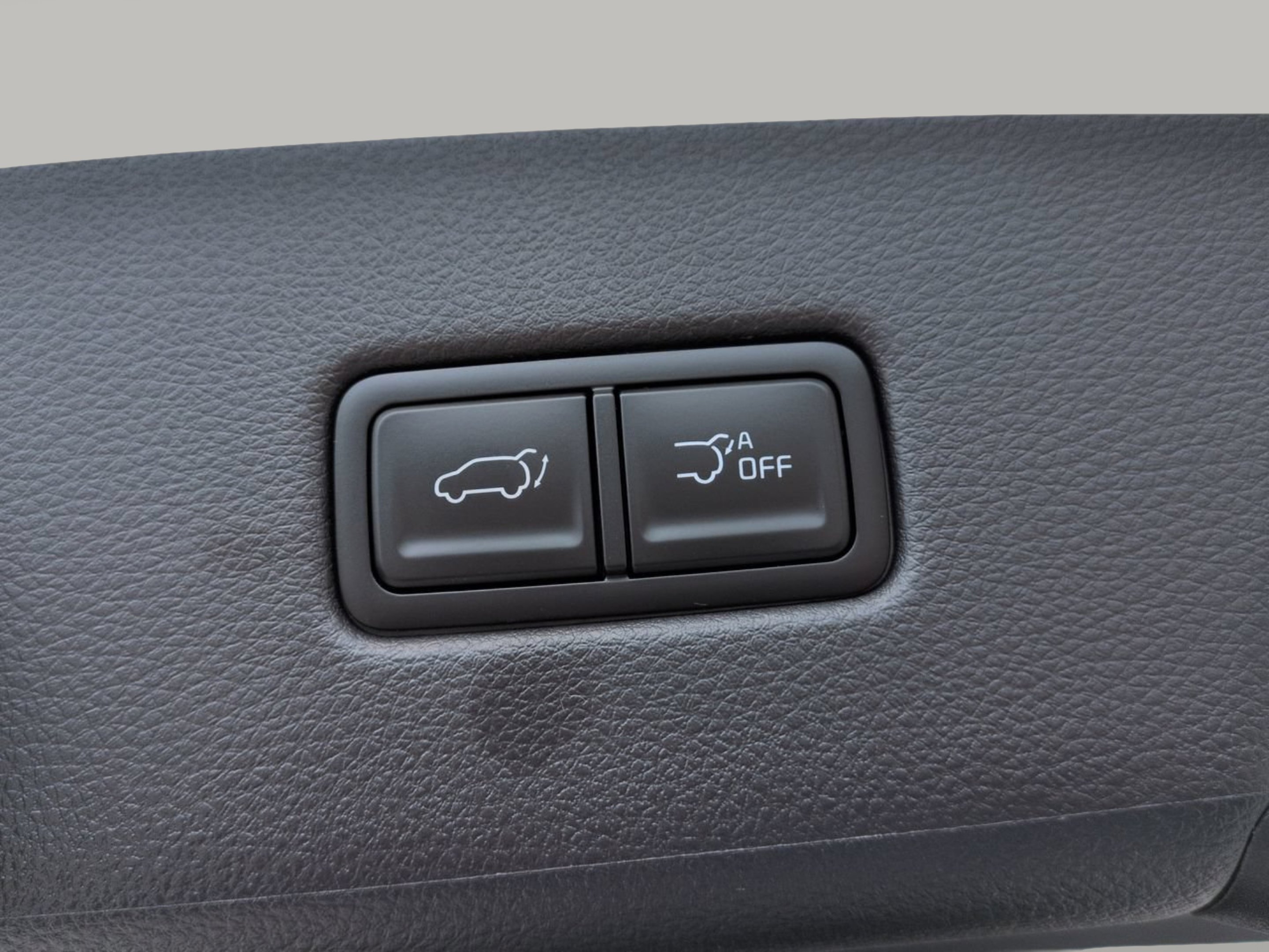 New 2027 Snow White Pearl Kia SX image 18