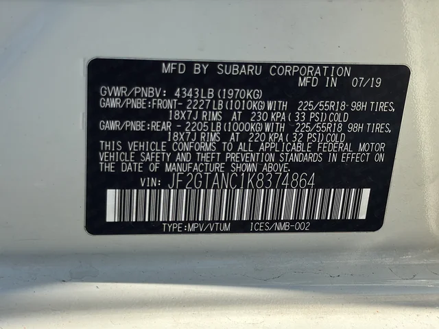 Used 2019 White Subaru 2.0i Limited image 33