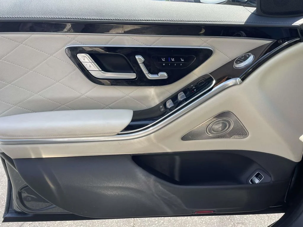 Used 2022 Selenite Gray Metallic Mercedes-Benz S 580 image 32