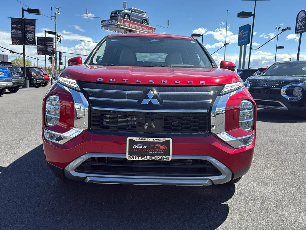 New 2026 Red Diamond Mitsubishi LE image 30