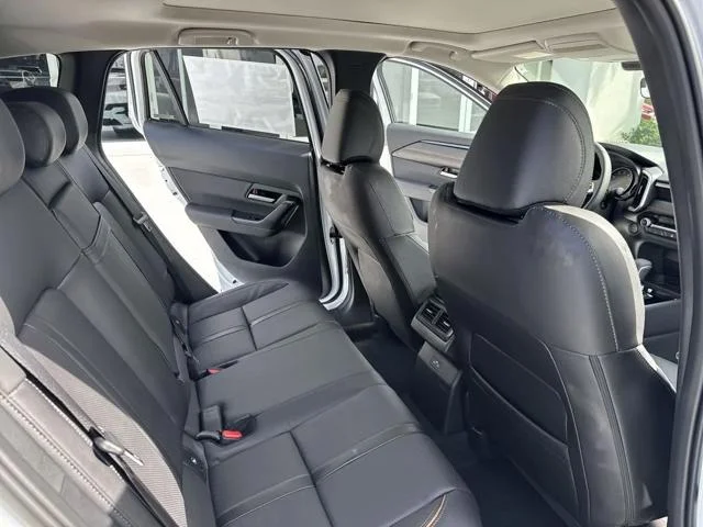 New 2026 Wind Chill Pearl Mazda Premium AWD image 33