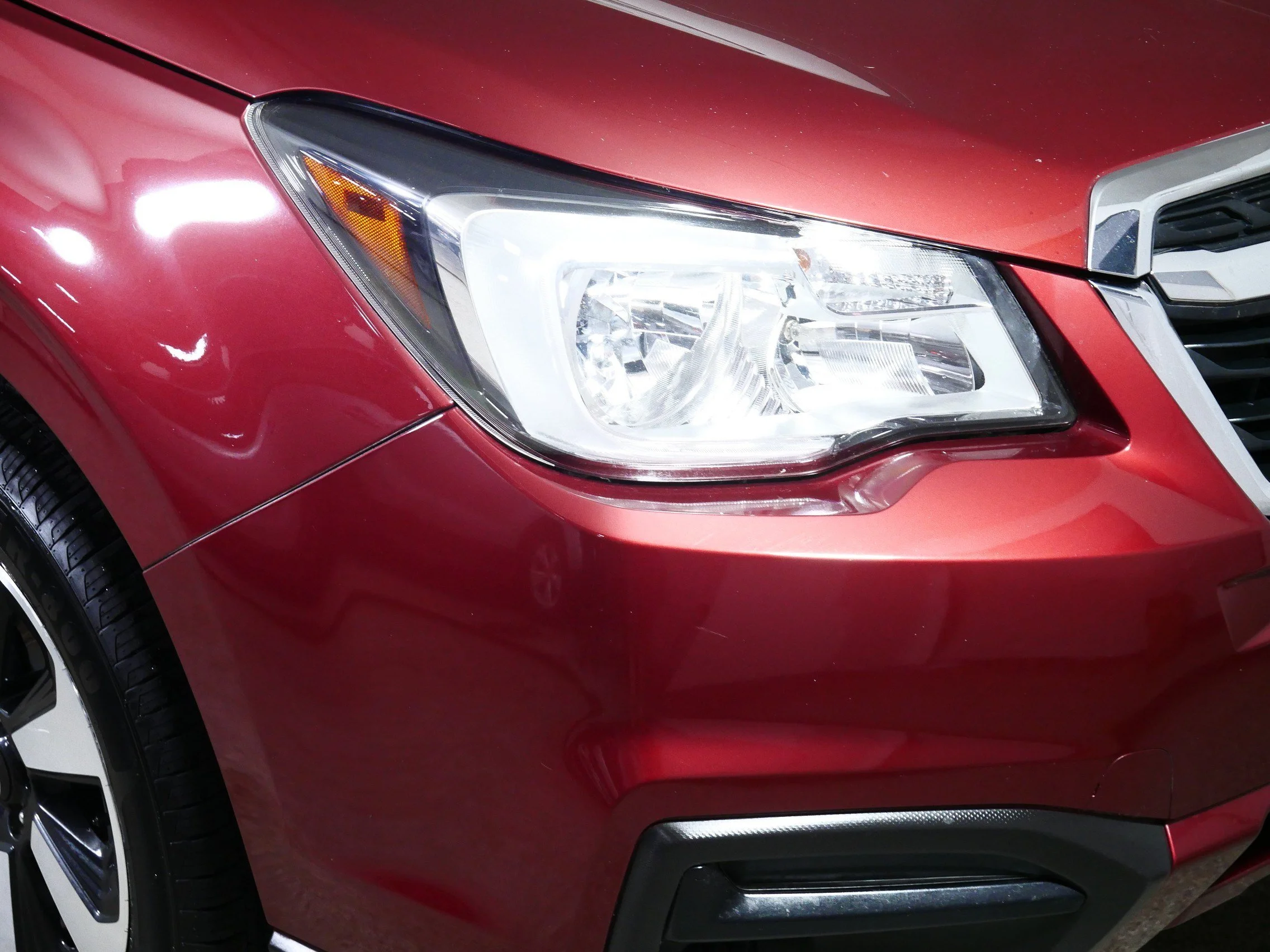 Used 2017 Venetian Red Pearl Subaru  image 16