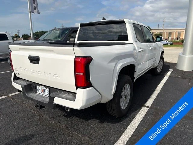 Used 2026  Toyota SR5 image 5