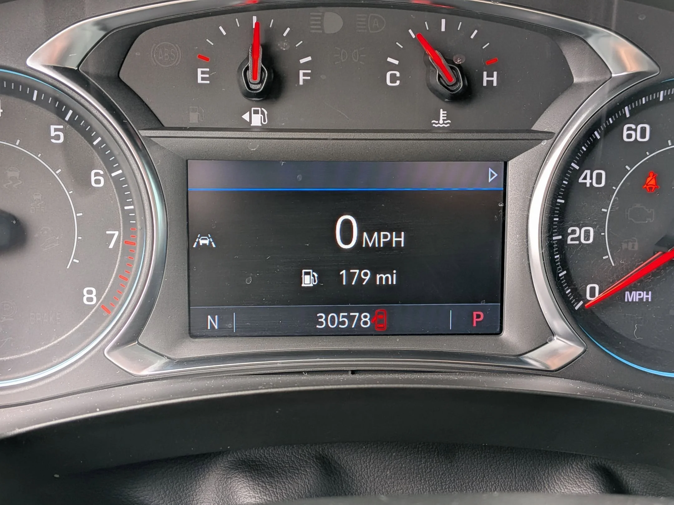 Used 2023 Summit White Chevrolet LT Cloth image 11