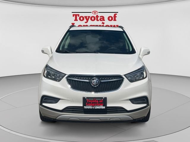 Used 2019 White Frost Buick Preferred image 8