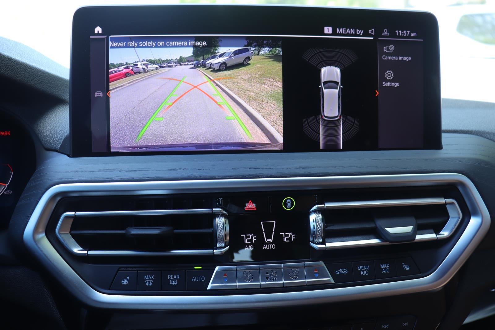 Used 2022 Carbon Black Metallic BMW xDrive30i image 33