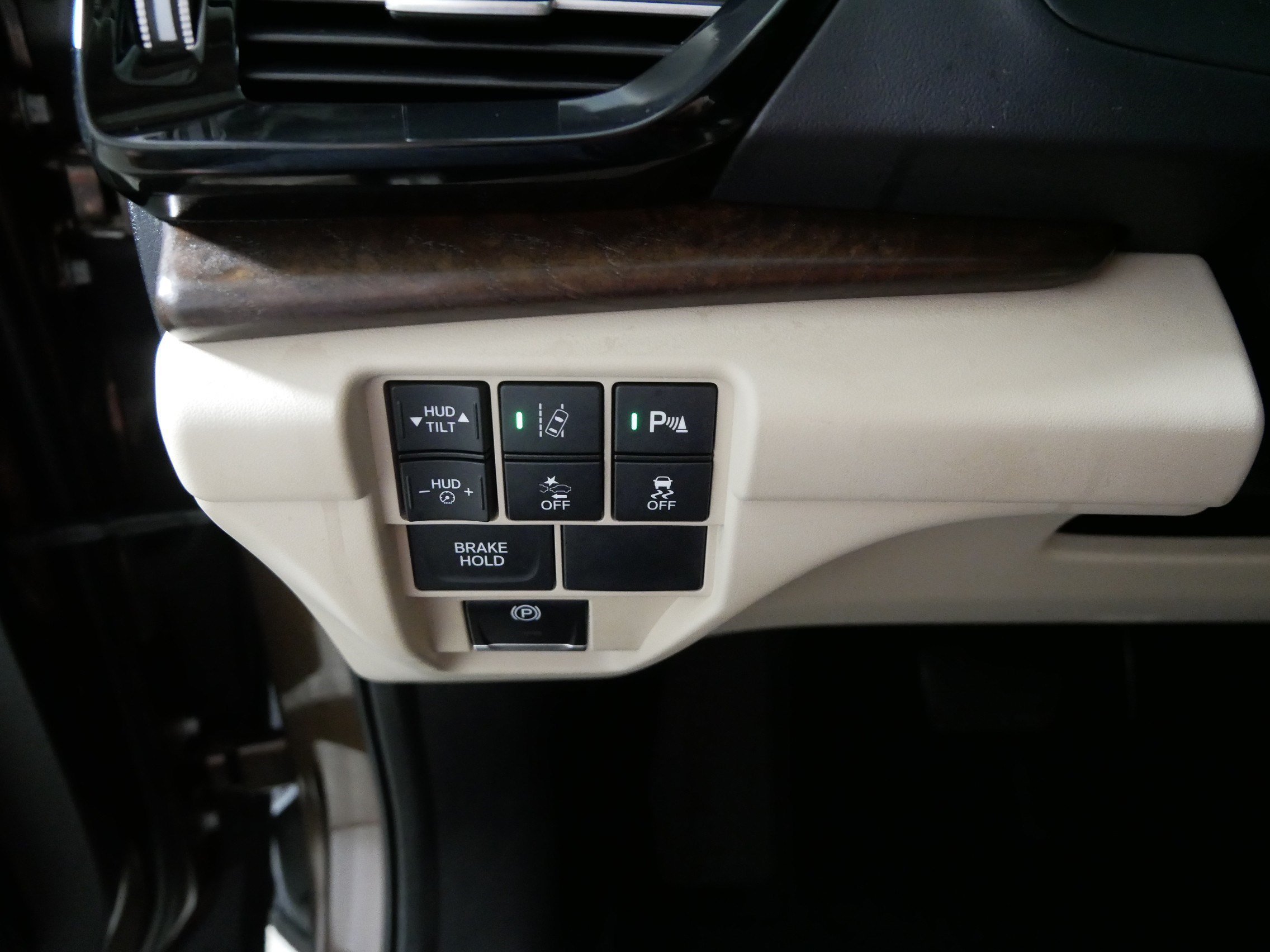 Used 2020 Canyon Bronze Metallic Acura w/Advance Pkg image 26