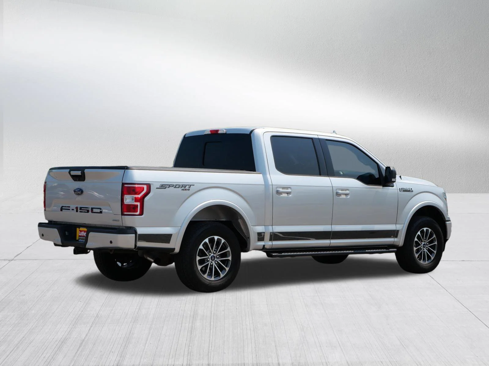 Used 2018 Ingot Silver Metallic Ford XLT image 7